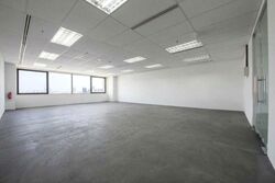 Parkway Parade (D15), Office #627819091